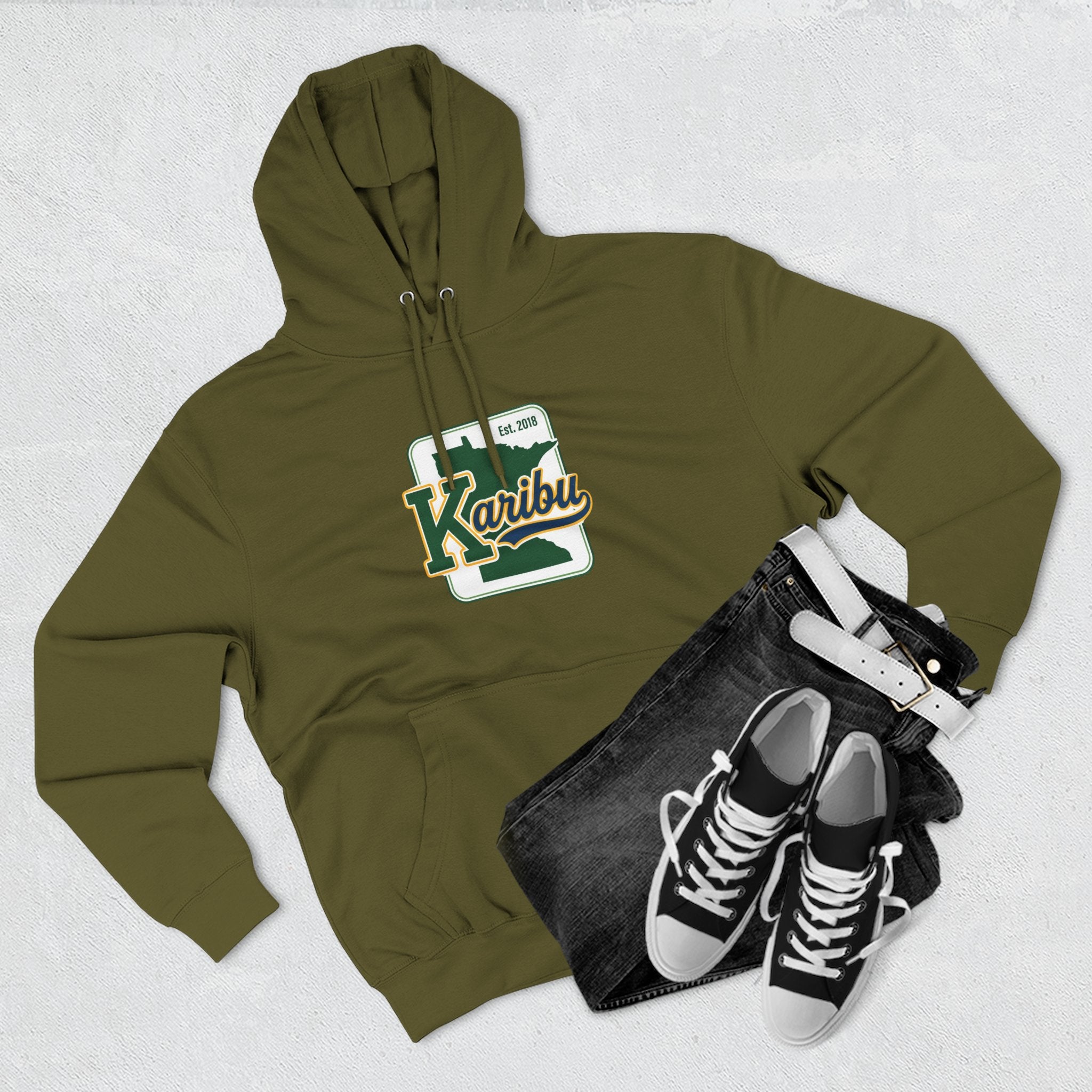 Hoodie — Karibu Vintage Patch Pullover Hoodie